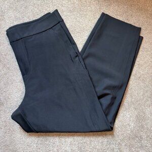 Athleta Stellar Crop Pants NWOT Black Size 14